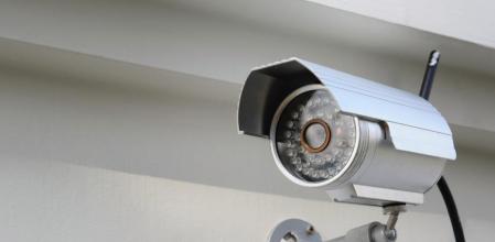 El TEDH cambia de criterio: grabar a empleados con cámara oculta no vulnera su intimidad en ciertas circunstancias